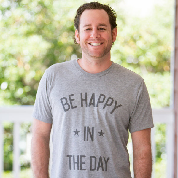 Be Happy in the Day Men's Short Sleeve T-Shirt in Heather Grey